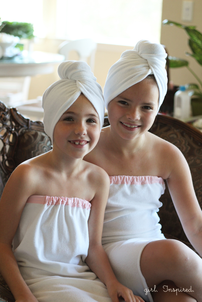 How to sew a spa towel - great for a spa themed birthday party!