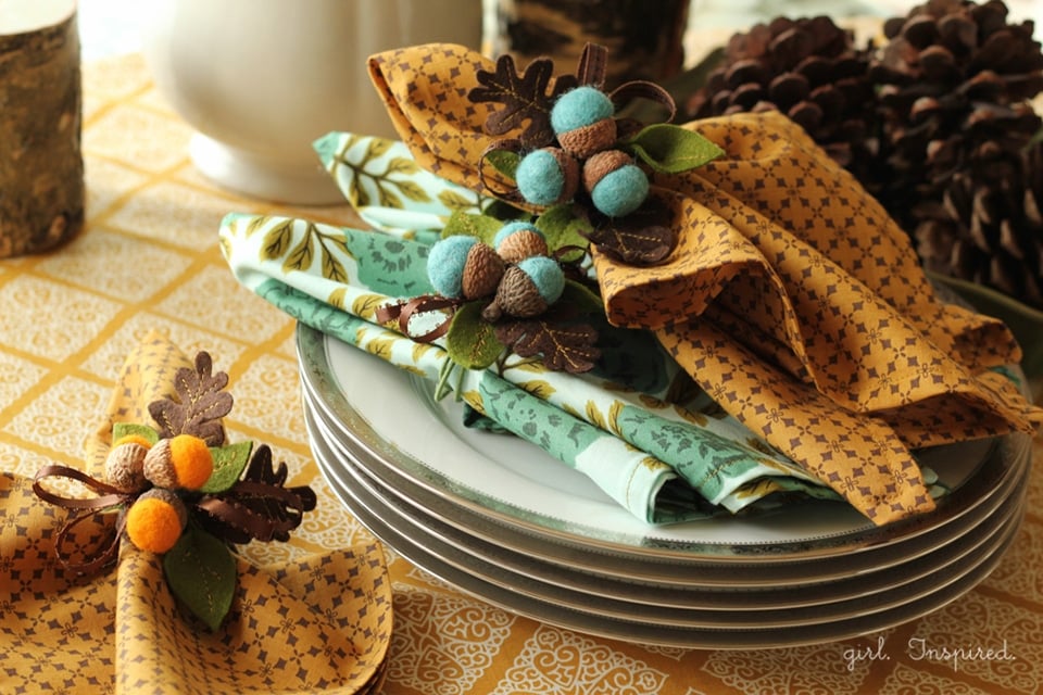 DIY Acorn Napkin Rings #turkeytablescapes