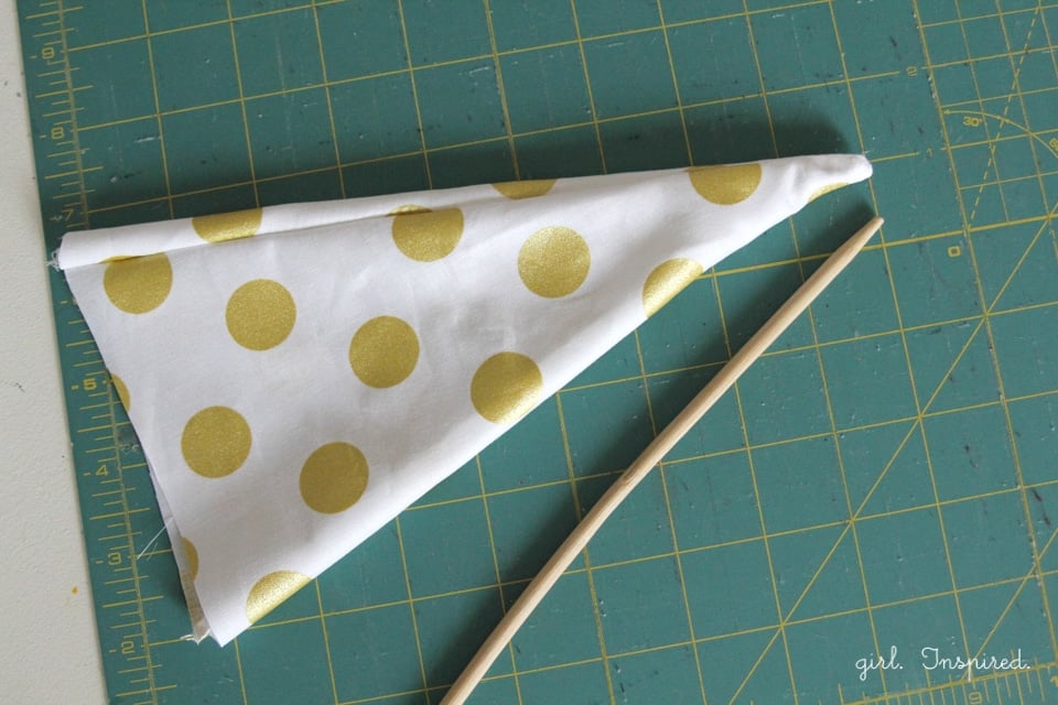 Fabric Pennant Banner Tutorial