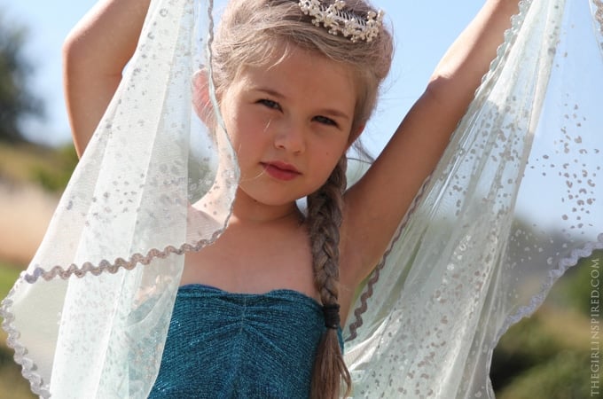 Elsa Dress Sewing Tutorial - this is a quick and easy sew!