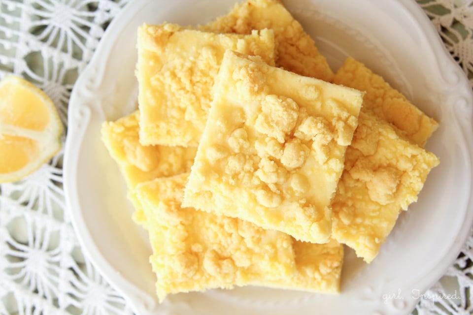 Lemon Cream Cheese Cookie Bars - a chewy cookie base topped with a lemon cream cheese filling