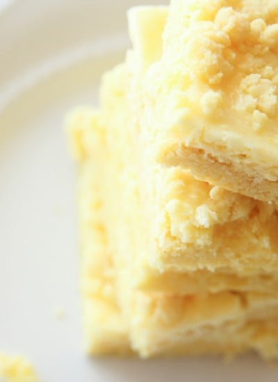 Lemon Cream Cheese Cookie Bars - a chewy cookie base topped with a lemon cream cheese filling