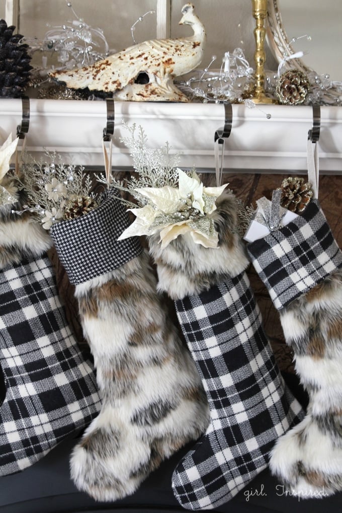 Pattern and Tutorial for Fur and Flannel Stockings - easy!