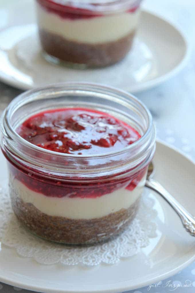 No Bake Cheesecake Parfaits - so good and simple to make