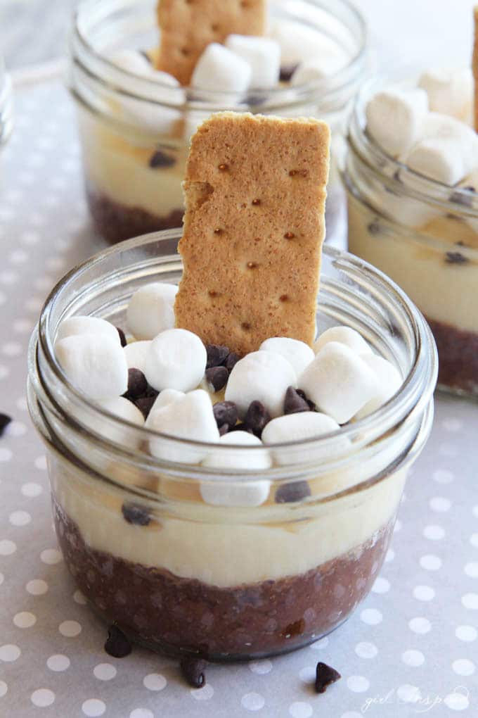 No Bake S'mores Cheesecake Parfaits