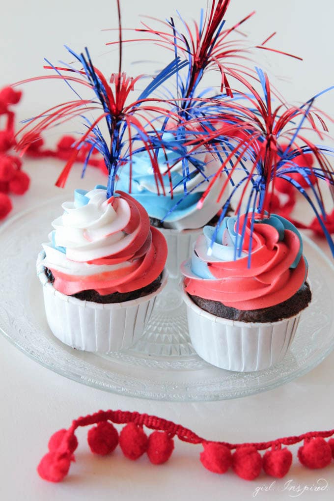 Patriotic Cupcakes - swirl together red, white, and blue for these stand-out cupcakes!