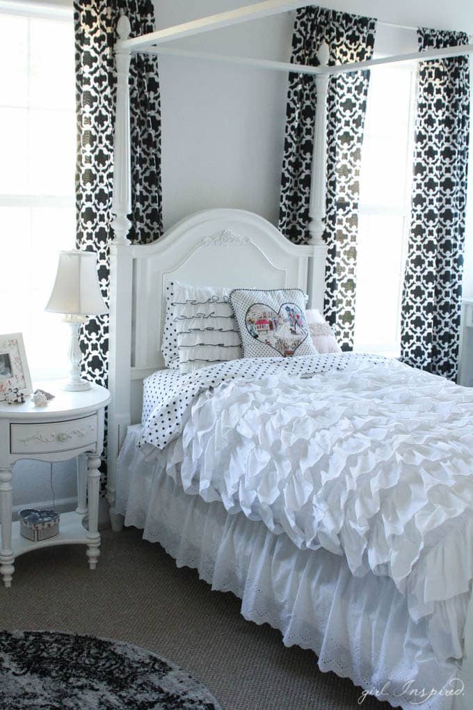 Ruffled Duvet Cover - sewing tutorial - so pretty!