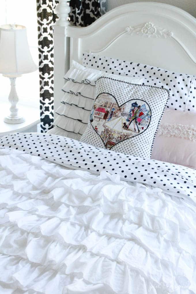 Ruffled Duvet Cover - sewing tutorial - so pretty!