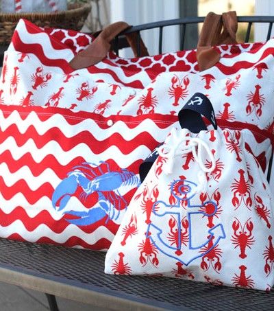 Summer Beach Bags - super cute beach bags with home dec fabric + backpack tutorial
