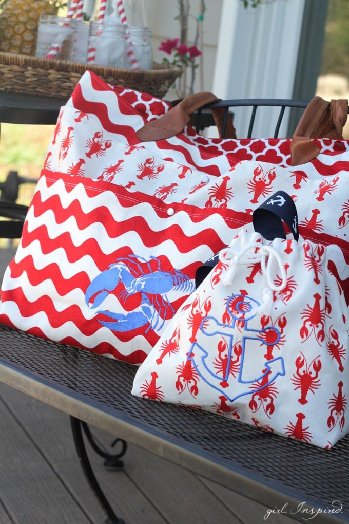 Summer Beach Bags - super cute beach bags with home dec fabric + backpack tutorial