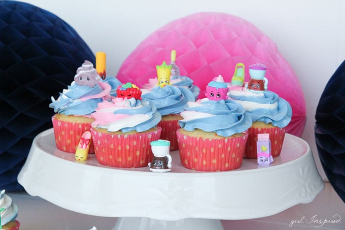 These Shopkins Cupcakes are so simple to make and the party guests will flip!