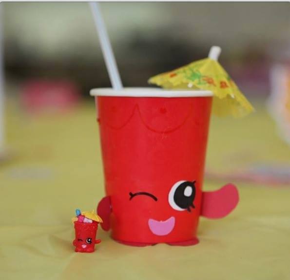 Sippy Sips Birthday Cups with Loads of other Shopkins birthday party ideas!