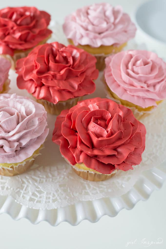 Make these beautiful Rose Cupcakes with just two piping tips and this easy technique!