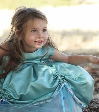 She will be the belle of the ball with this princess gown! Complete sewing pattern for the Petite Princess Dress - love!!!