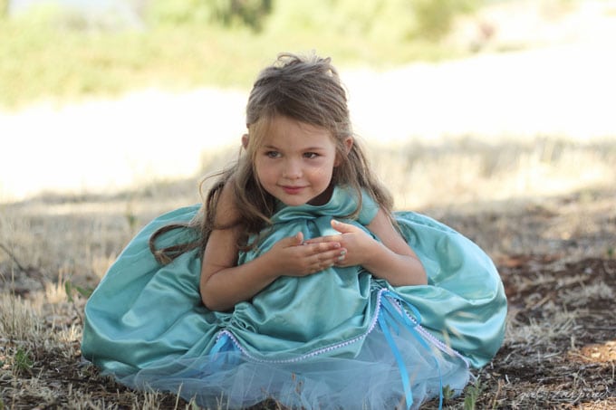 She will be the belle of the ball with this princess gown! Complete sewing pattern for the Petite Princess Dress - love!!!