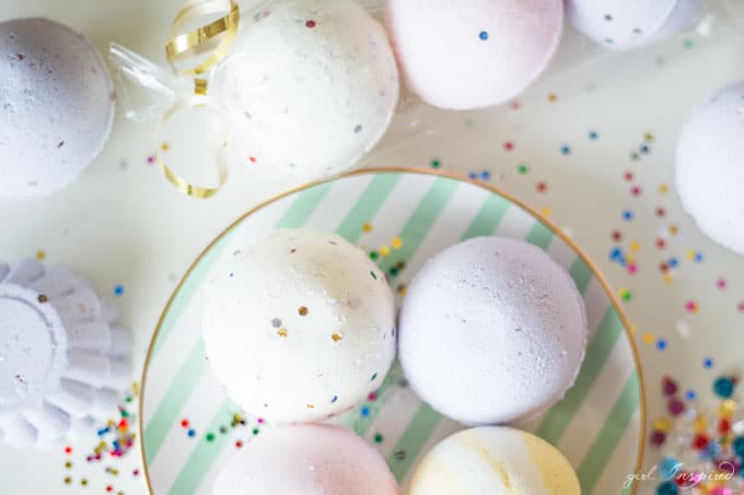 Decorating sale bath bombs