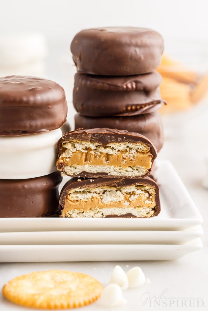 Chocolate Dipped Peanut Butter Ritz Crackers - girl. Inspired.