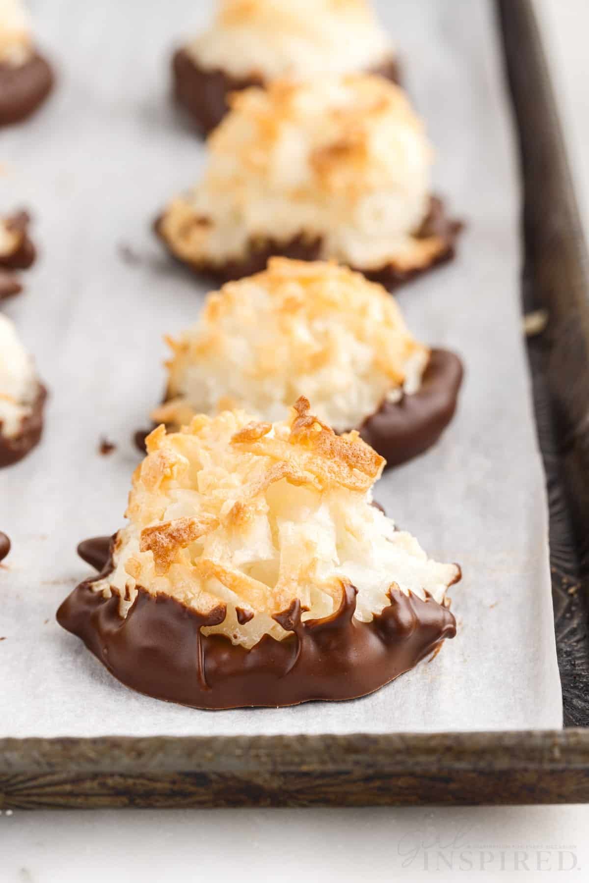 front zoomed view of coconut macaroons