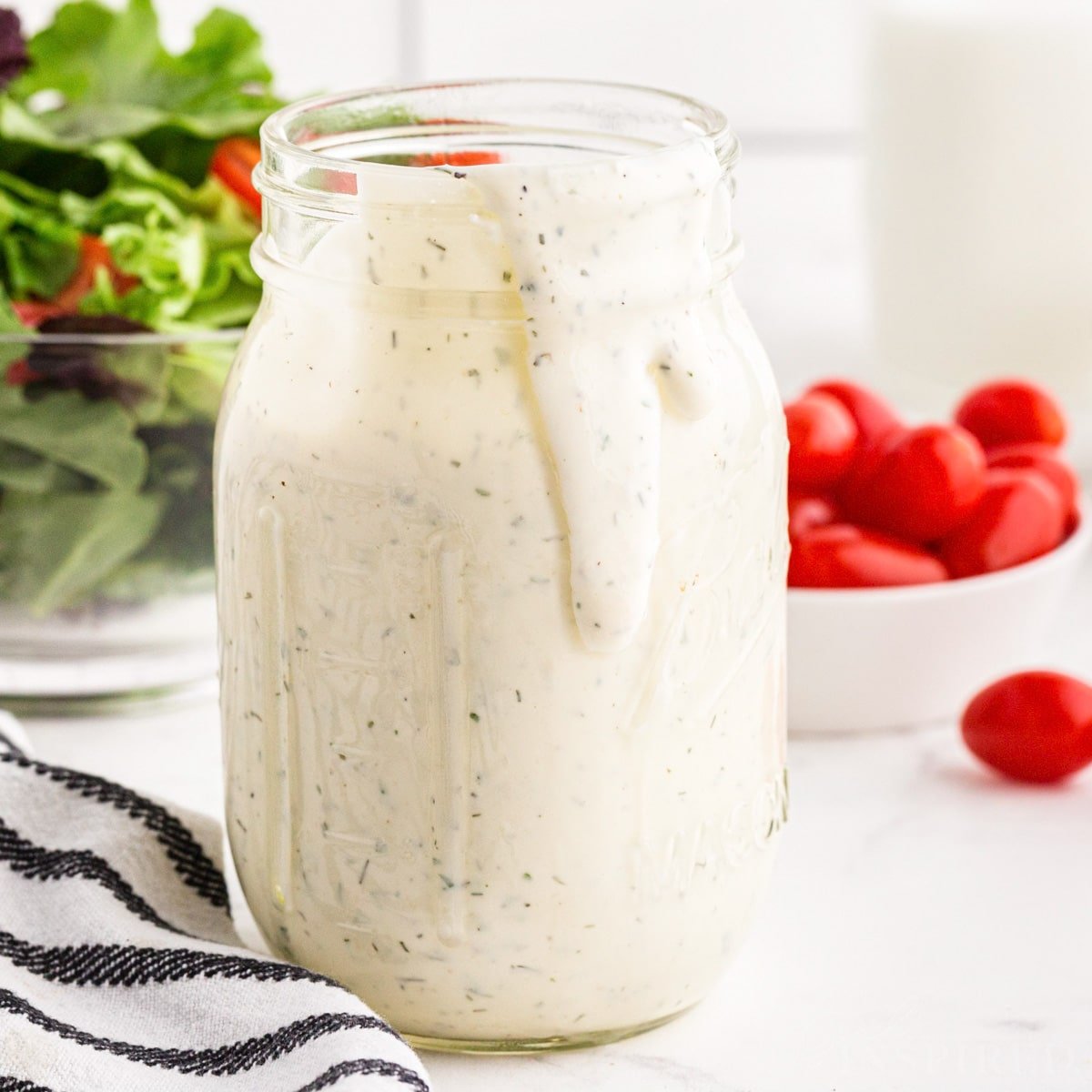How to Pack a Mason Jar Salad like a Pro - and Homemade Ranch Dressing  Recipe