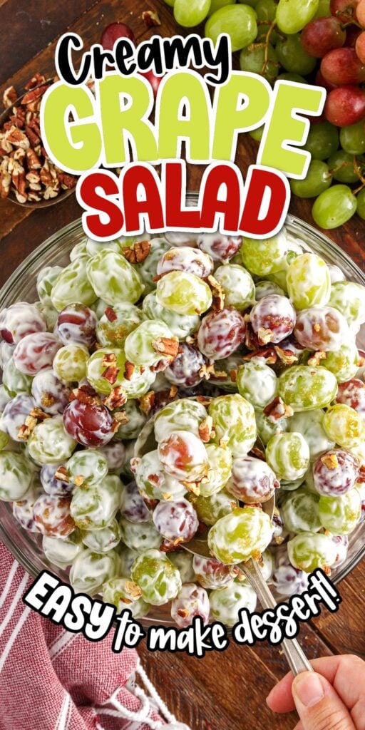 Bowl of Creamy Grape Salad with text overlay.