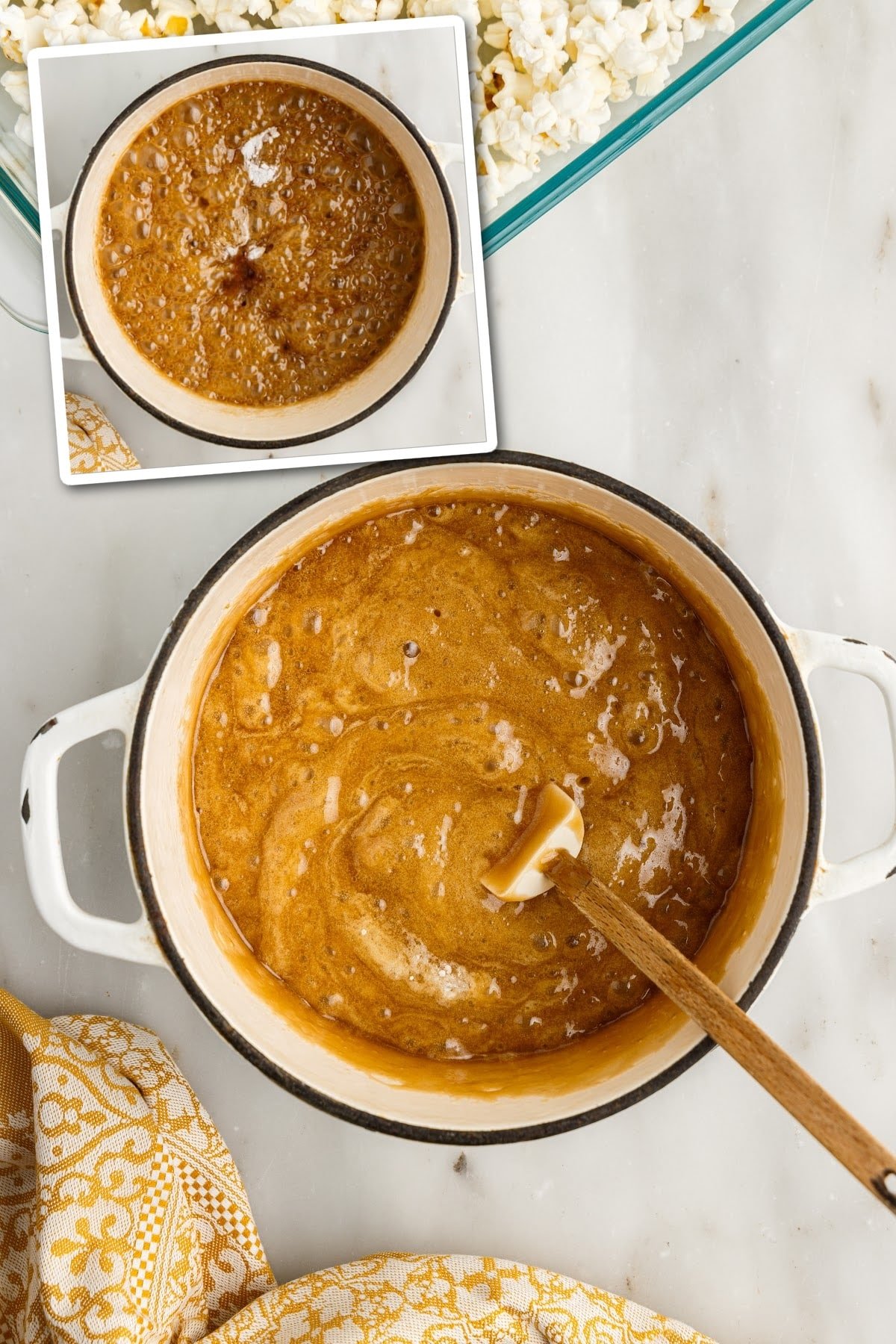 Baking soda added to caramel sauce in saucepan and foaming caramel.